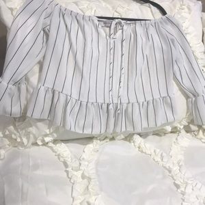 Fashion nova | off shoulder top